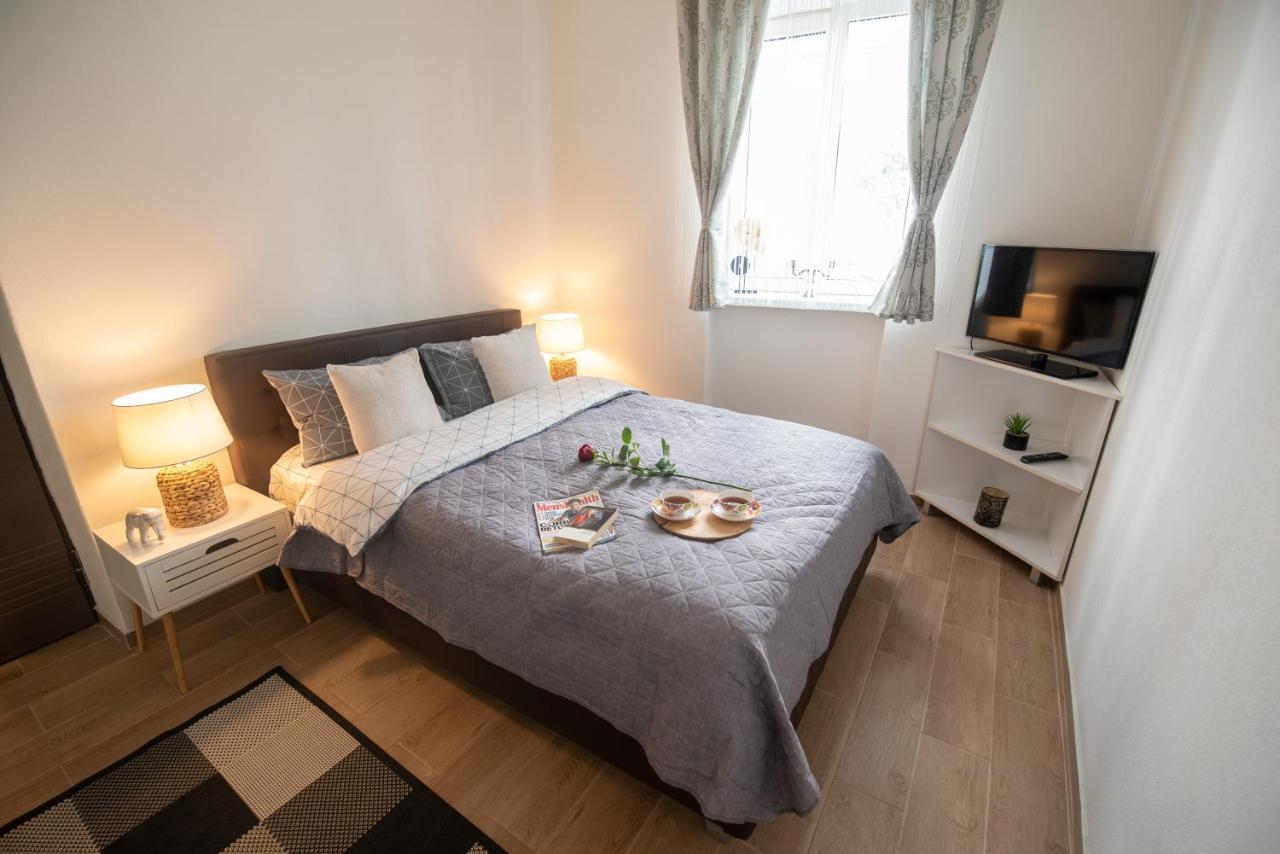 Central Bright Apartment كلوج-نابوكا المظهر الخارجي الصورة