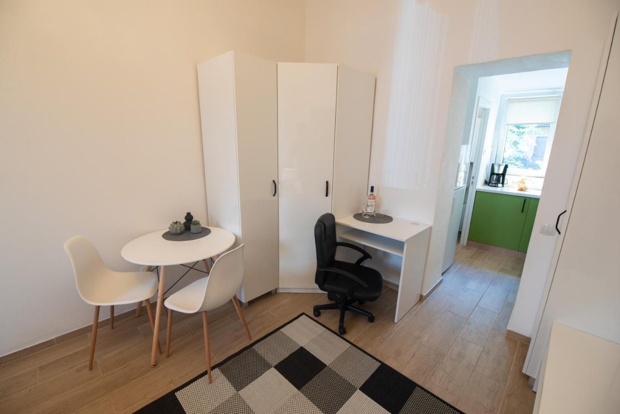 Central Bright Apartment كلوج-نابوكا المظهر الخارجي الصورة